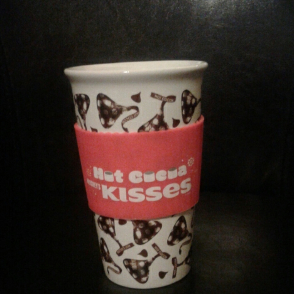 💕Hot Cocoa Hershey's Kisses Travel Mug💕 - Picture 1 of 4